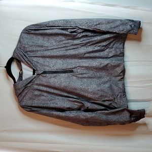 LULULEMON RUNNING JACKET
